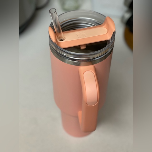 Stanley x Starbucks exclusive pink H20 Flow 40 oz Tumbler - Picture 3 of 5